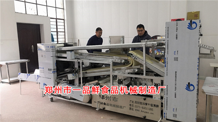 北京客戶訂購大型燴面機設備(圖1) 北京客戶訂購大型燴面機設備(圖1)