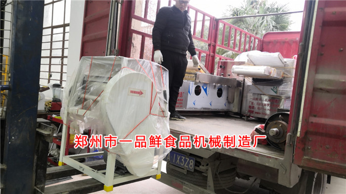 和面機裝車 和面機裝車