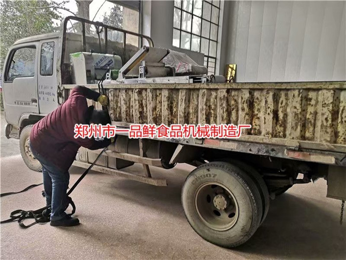 客戶設備裝車完畢 客戶設備裝車完畢