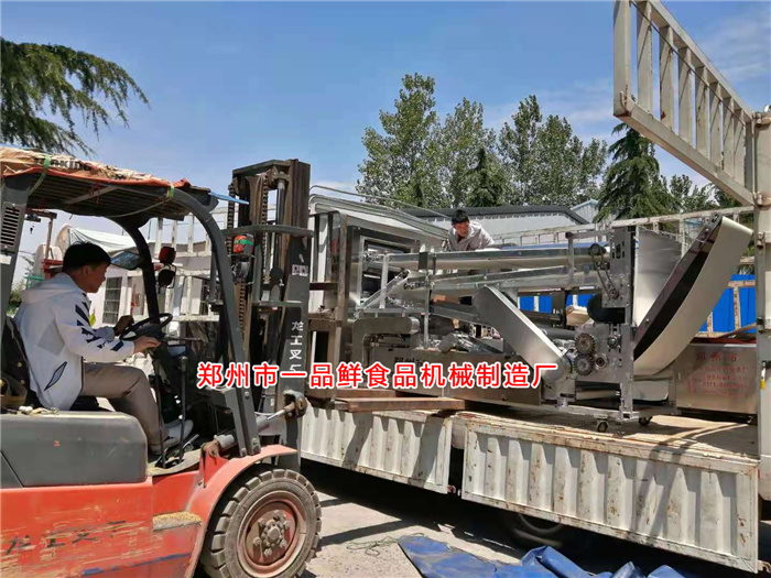 設備裝車中 設備裝車中